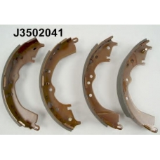 J3502041 NIPPARTS Комплект тормозных колодок