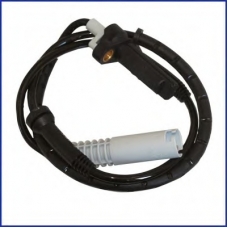 131502 HITACHI Датчик, частота вращения колеса