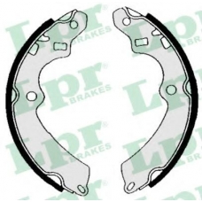 05830 LPR Комплект тормозных колодок
