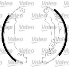 562650 VALEO Комплект тормозных колодок